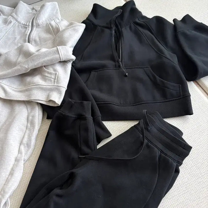 [BUNJANG] Lululemon Scuba Oversized Funnel Half Zip &amp; Pants Set / 룰루레몬 스쿠바 오버사이즈드 퍼넬 하프 + 바지 세트
