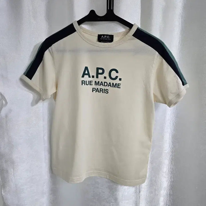 [BUNJANG] A.P.C. Kids Short Sleeve Logo T-Shirt Ivory / A.P.C. 반팔 티셔츠 아이보리 (2198)