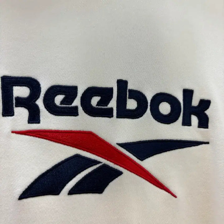 [BUNJANG] Reebok Big Logo Hoodie White / 리복 빅로고 후드티 화이트