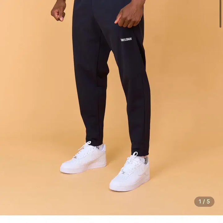 [BUNJANG] Turtle Neck Training Pants / 터틀백 트레이닝 팬츠