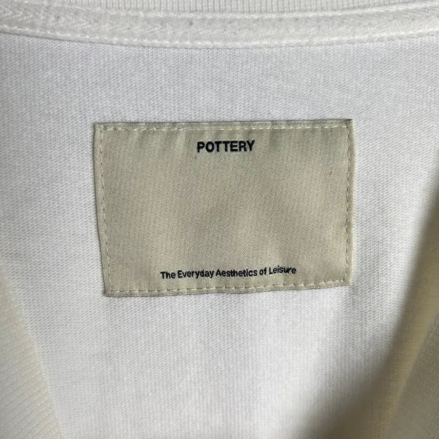 [BUNJANG] Pottery White Oversized Plain Short-Sleeve T-Shirt / 포터리 화이트 오버핏 무지 반팔 티셔츠