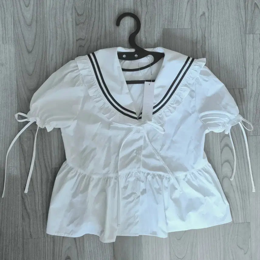 [BUNJANG] Idang Club Sailor Blouse / 아이당클럽 세일러 블라우스