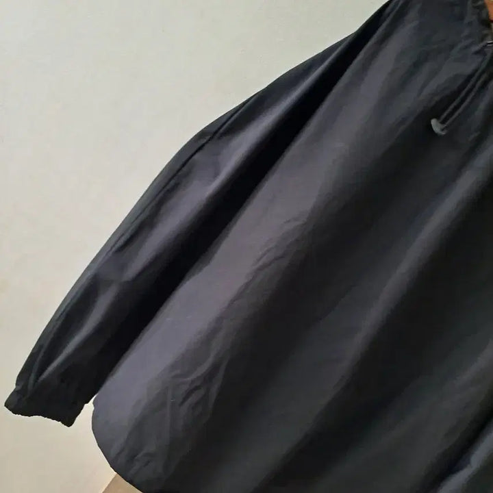 [BUNJANG] Knit Loose Fit Anorak Top / 가오리핏 아노락넥스트링 상의