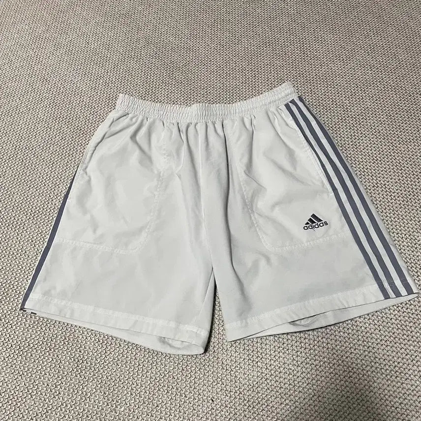 [BUNJANG] Adidas Woven Shorts M / M 아디다스 우븐 반바지 하의 B.8410