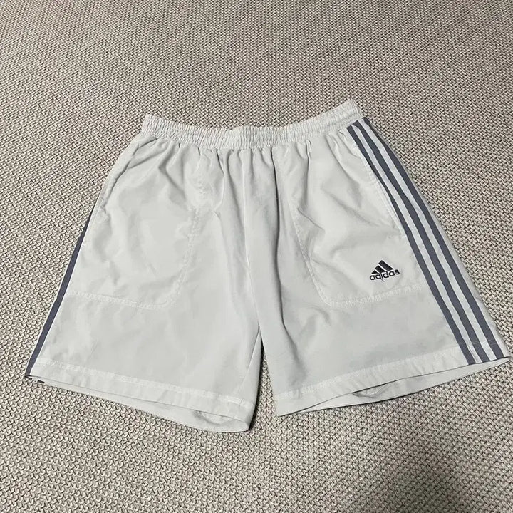 [BUNJANG] Adidas Woven Shorts M / M 아디다스 우븐 반바지 하의 B.8410