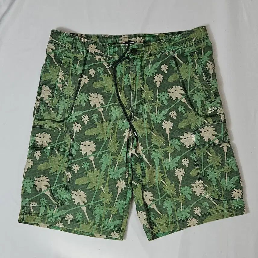 [BUNJANG] Nike NSW Aloha Cargo Shorts Camo XL / 00s 나이키 NSW 알로하 카고쇼츠 반바지 카모 숏팬츠 XL