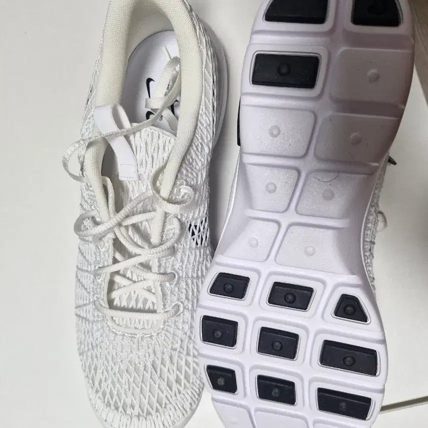 [BUNJANG] Nike x Comme des Garçons Homme Plus Air Rejuvenate SP White Black / 나이키 x 꼼데가르송 옴므 플러스 에어 리주버네이트 SP 화이트 블랙