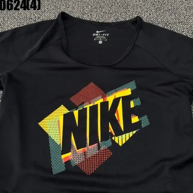 [BUNJANG] Nike Dri-FIT Short Sleeve T-Shirt Black M / 나이키 드라이핏 반팔티 블랙 M 0624