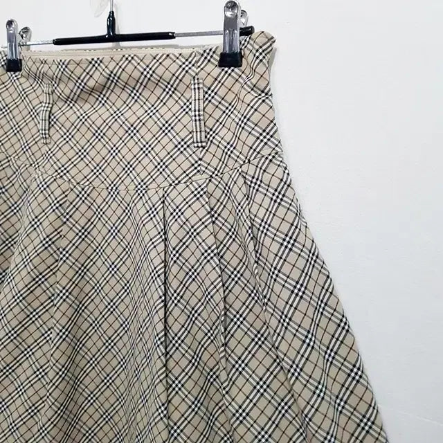 [BUNJANG] Burberry Blue Label Check Skirt / BURBERRY 버버리 블루라벨 체크 스커트