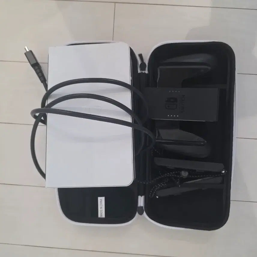 [BUNJANG] Nintendo Switch White / 닌텐도 스위치1 화이트