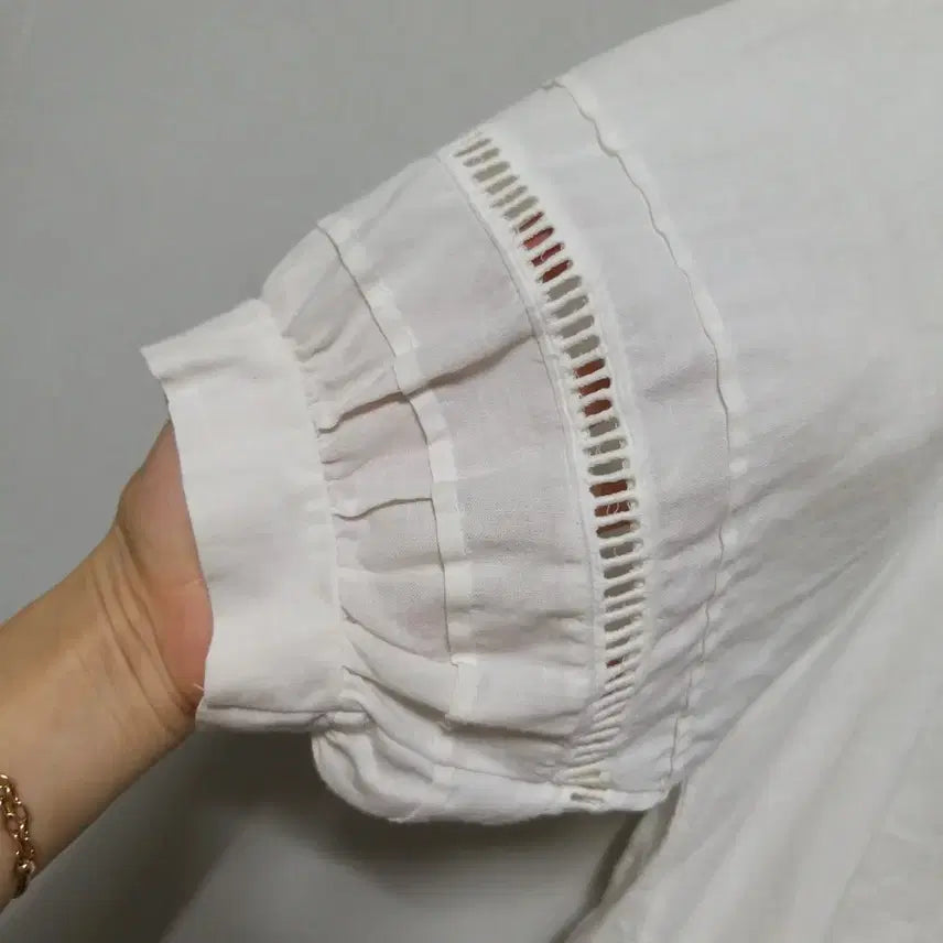 [BUNJANG] Cotton Linen Blouse - White / 다147 면마상의
