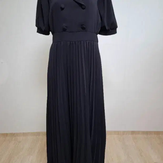 [BUNJANG] Black Pleated Long Dress / 블랙 플리츠 롱 원피스