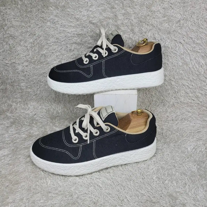 [BUNJANG] Lemouton Mate Black Merino Wool Sneakers / 구제짱짱맨 250 르무통 메이트 블랙 메리노 울 스니커즈