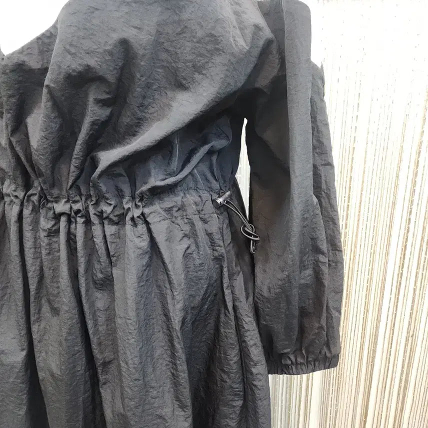 [BUNJANG] Two-Tone Hooded Dress Black/Ivory / 투톤 후드 원피스 블랙/아이보리 free