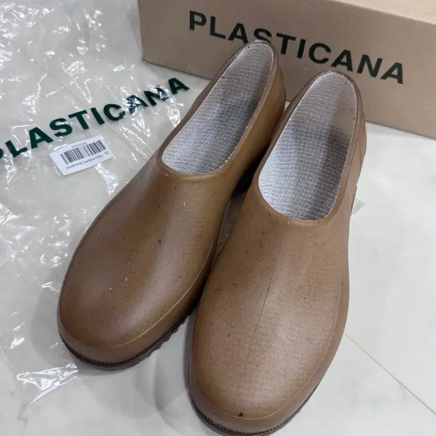 [SOLD OUT] 플라스티카나 클로그 41사이즈