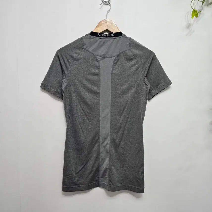 [SOLD OUT] 나이키 프로 드라이핏 컴프레션  반팔티셔츠