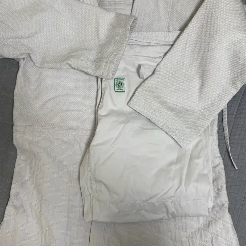[SOLD OUT] 아디다스 금장 180