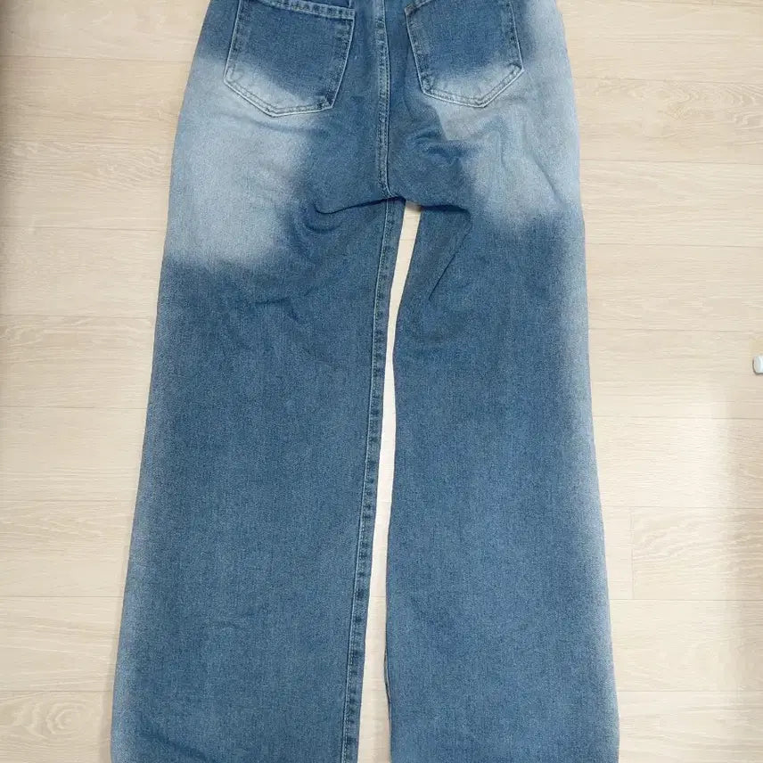 [SOLD OUT] 뒷밴딩 워싱 일자핏 와이드 바지