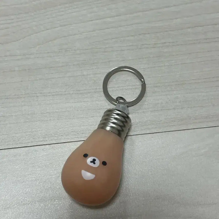 [SOLD OUT] 코규마 가챠 키링 전구
