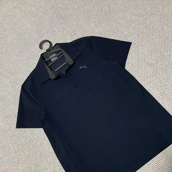 [SOLD OUT] M 퓨마 기능성 반팔 카라티 B.8429