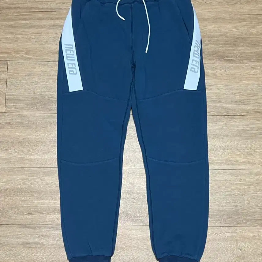 [SOLD OUT] 뉴에라 조거팬츠