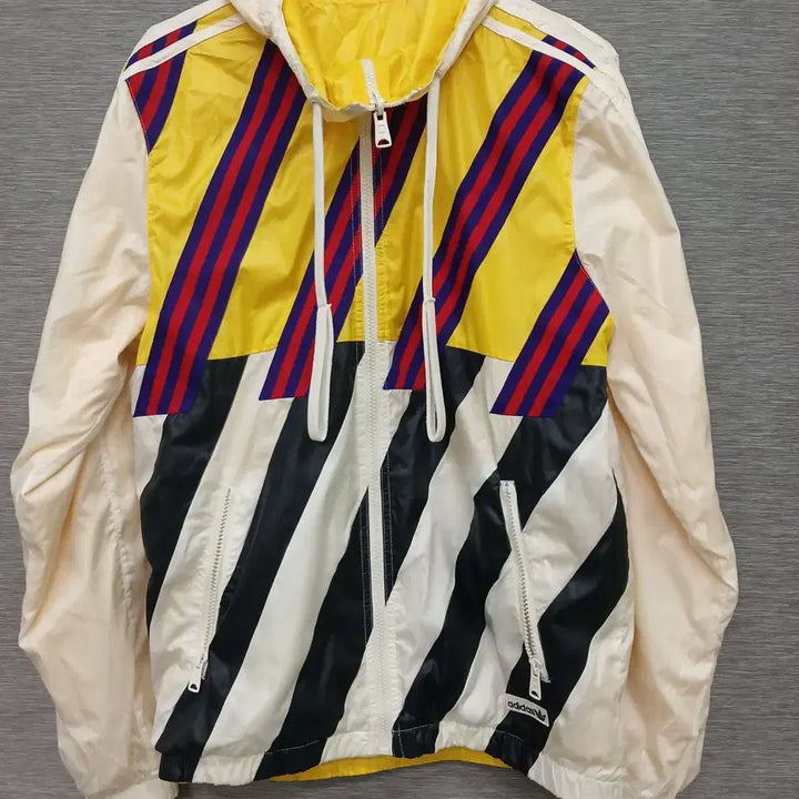 [SOLD OUT] 5602 아디다스 올드스쿨 리버시블 바람막이 자켓 95