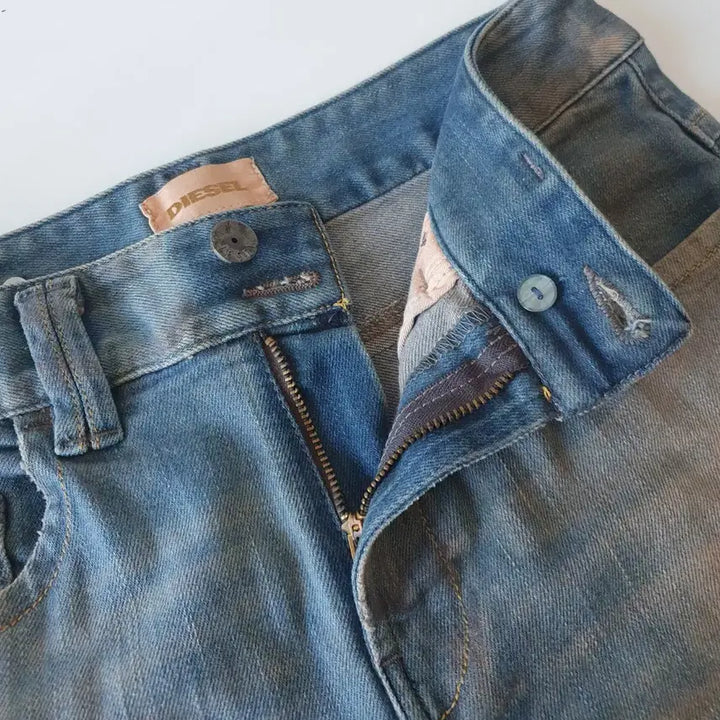 [SOLD OUT] 정품 디젤 빈티지 워싱 데님 핫팬츠 청 반바지 29사이즈