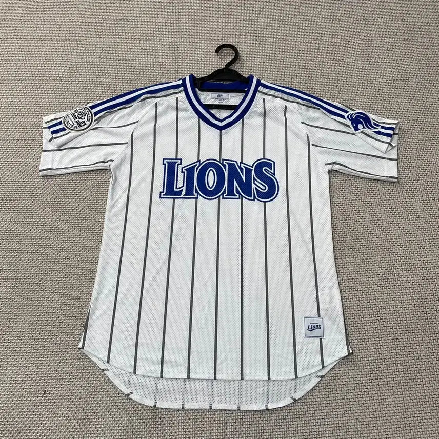 [SOLD OUT] L 삼성라이온즈 100만관중기념 반팔 B.7076