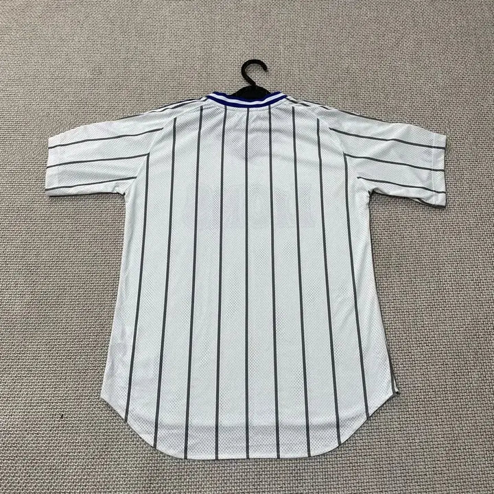 [SOLD OUT] L 삼성라이온즈 100만관중기념 반팔 B.7076
