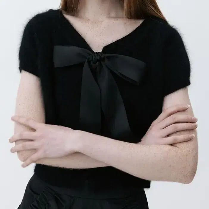 [SOLD OUT] 리본 반팔 앙고라 가디건 블랙 free
