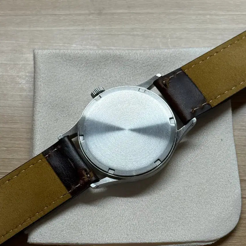 [SOLD OUT] 밀리타도 ML14 크림다이얼 판매합니다.