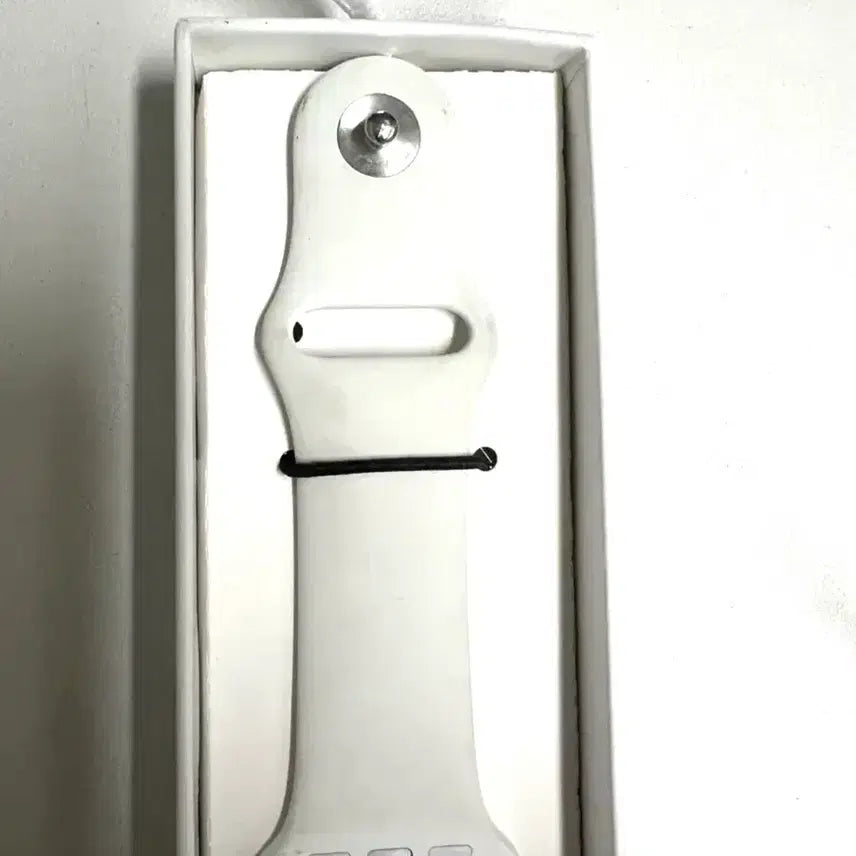 [SOLD OUT] 애플워치 스포츠 밴드 화이트 색상