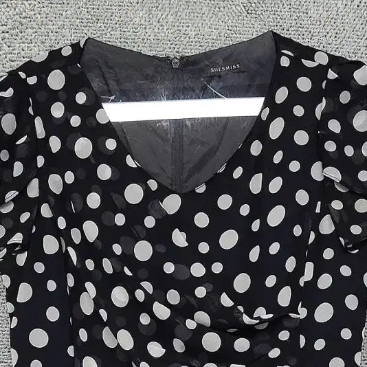 [SOLD OUT] 쉬스미스 도트 블랙 원피스 85-91-160(55)