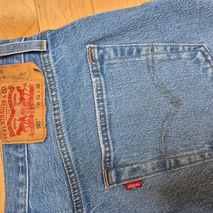 [SOLD OUT] 리바이스 501 청바지 W32 L32