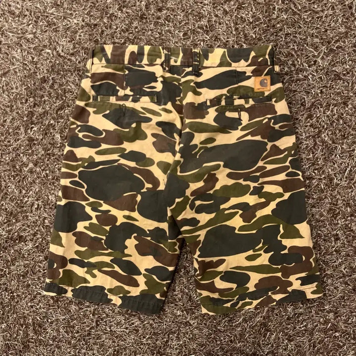 [SOLD OUT] 30 칼하트 존슨 카모 쇼츠 반바지