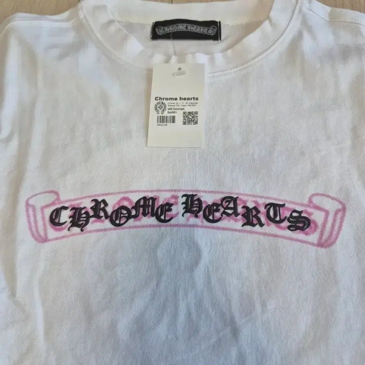 [SOLD OUT] 크롬하츠 반팔티 핑크 로고 화이트 /블랙