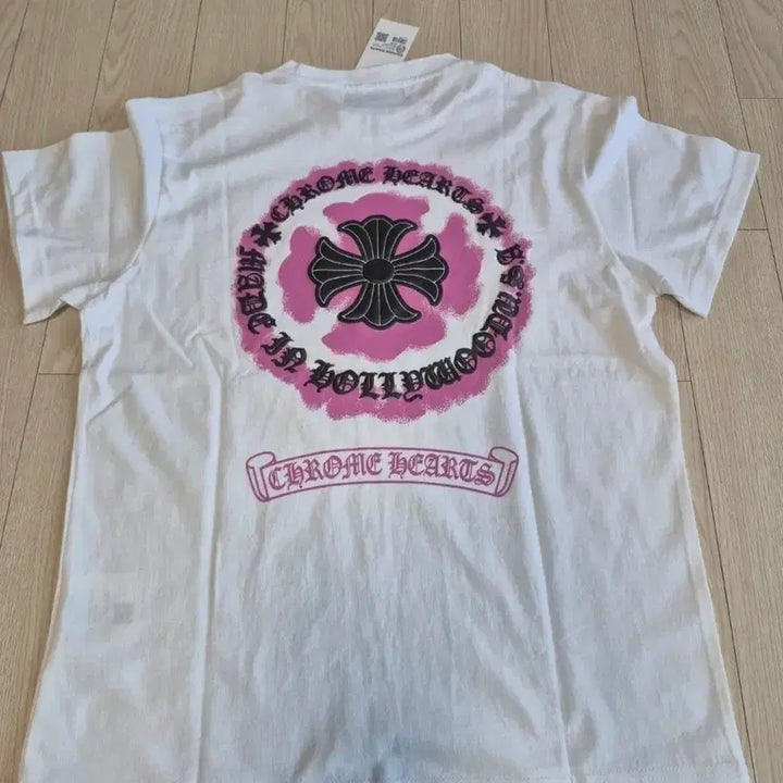 [SOLD OUT] 크롬하츠 반팔티 핑크 로고 화이트 /블랙