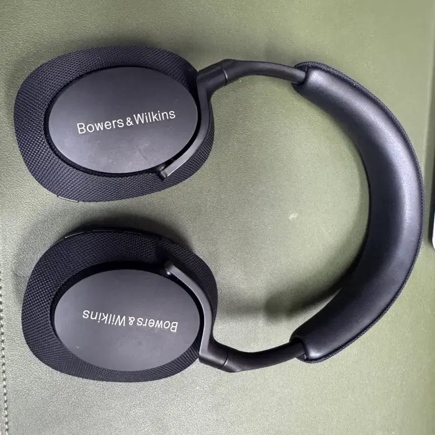 [SOLD OUT] Bowers &amp; Wilkins 바워스앤윌킨스 Px7 S2 헤드셋 판매