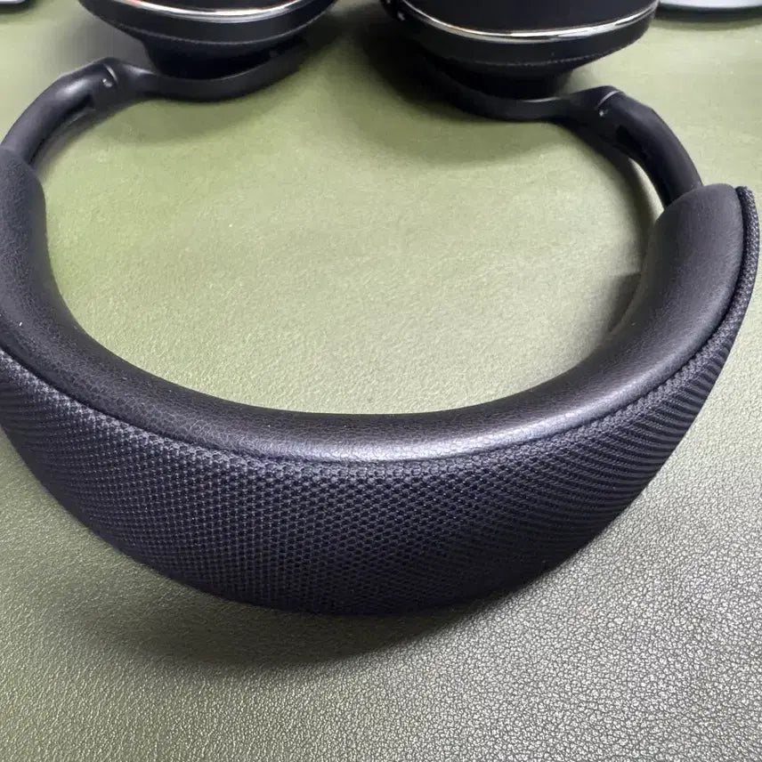 [SOLD OUT] Bowers &amp; Wilkins 바워스앤윌킨스 Px7 S2 헤드셋 판매