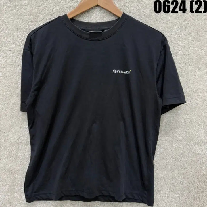 [SOLD OUT] 뉴발란스 반팔티 블랙 s