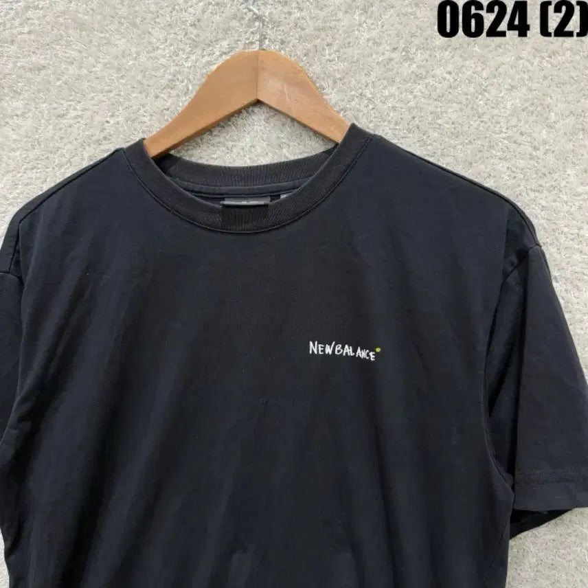 [SOLD OUT] 뉴발란스 반팔티 블랙 s