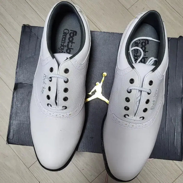 [SOLD OUT] 풋조이 골프화 화이트 9M 260mm 정도 새상품수준