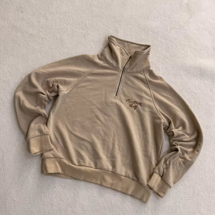 [SOLD OUT] S 버킷햇 골프 하프집업 맨투맨 0616T2