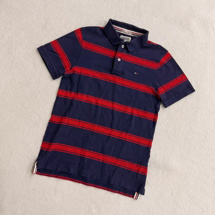 [SOLD OUT] S 타미힐피거 스트라이프 반팔 카라티 0622T1