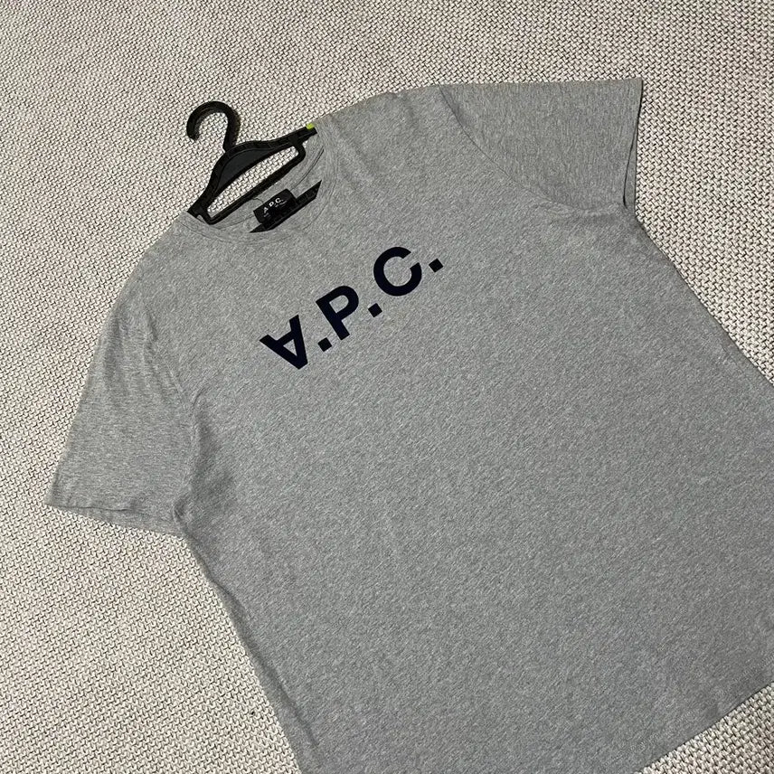 [SOLD OUT] 2XL 아페쎄 A.P.C 라운드 반팔티 B.8261