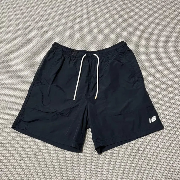 [SOLD OUT] M 뉴발란스 우븐 반바지 하의 B.8412