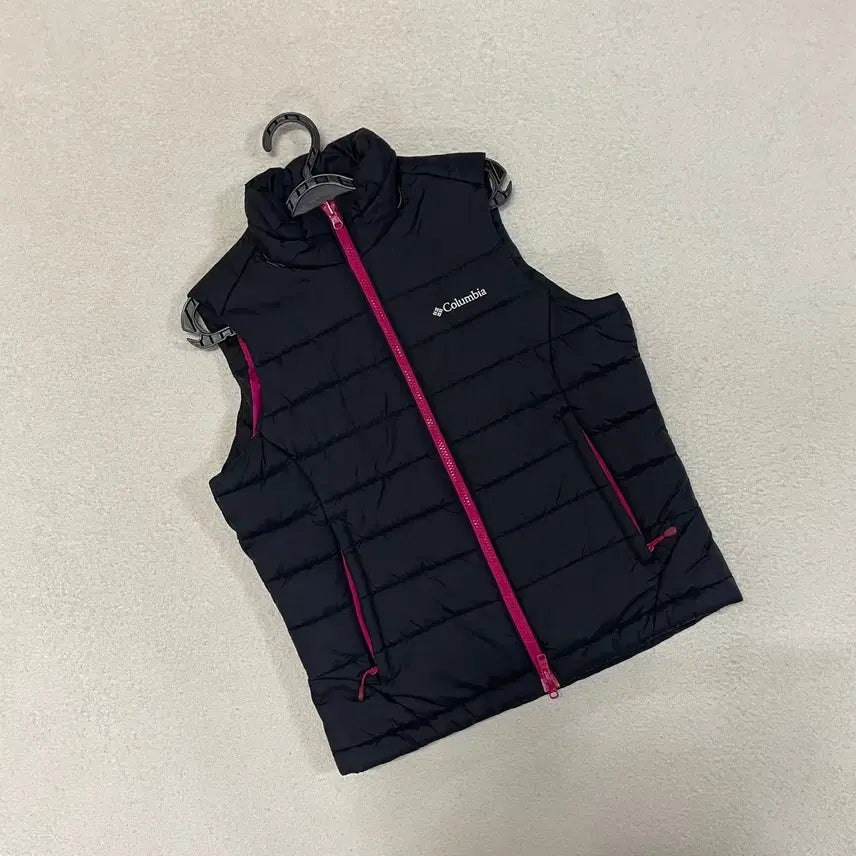 [SOLD OUT] S 컬럼비아 여성 패딩 조끼 B.996