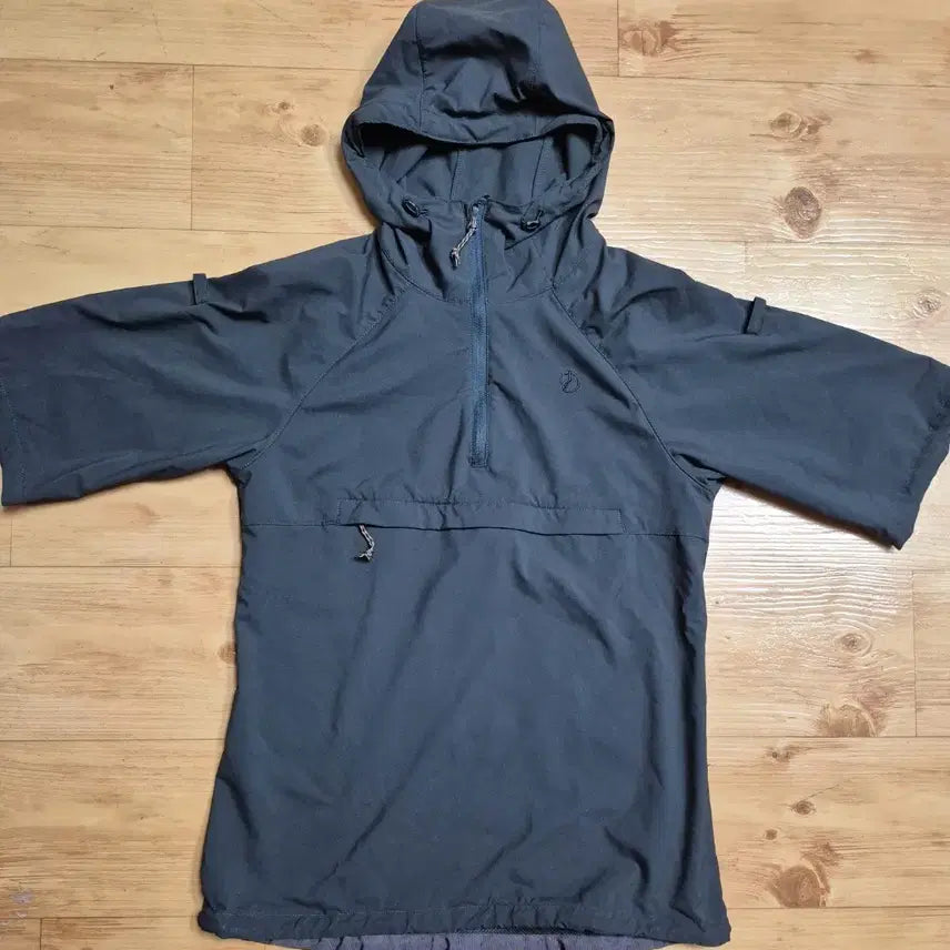 [SOLD OUT] 피엘라벤 후드 아노락 자켓 짙은 회색