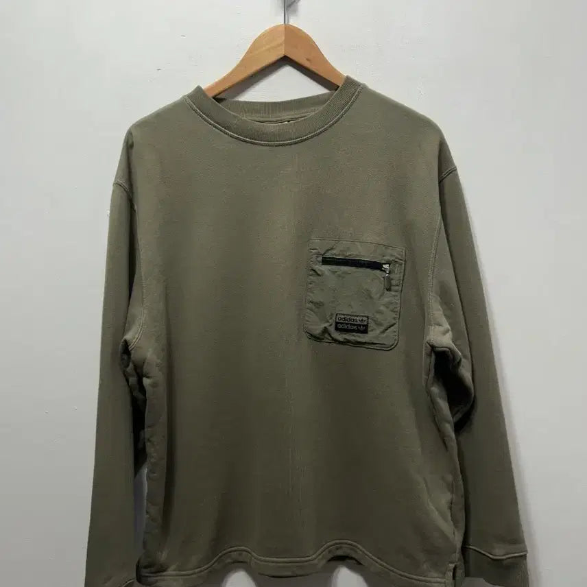 [SOLD OUT] 아디다스 오리지널스 맨투맨 카키색 L