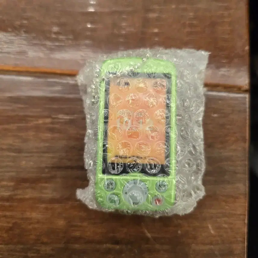 [SOLD OUT] 슬라이드 녹음 휴대폰 가챠 녹색 판매합니다